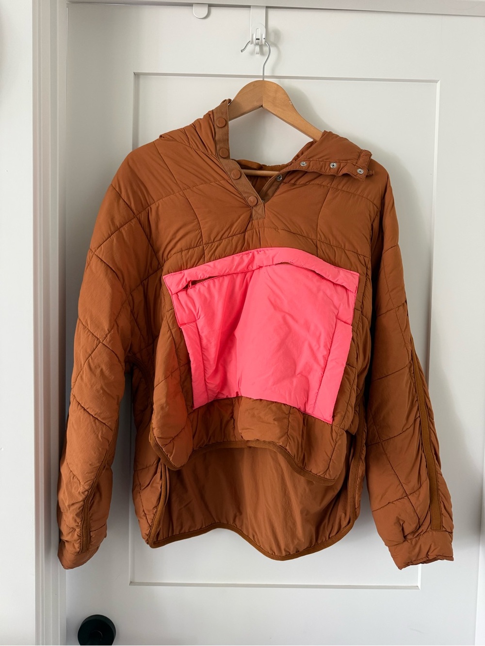 Free People Quilted Rust Pullover Jacket with Pink Front Pocket and hood